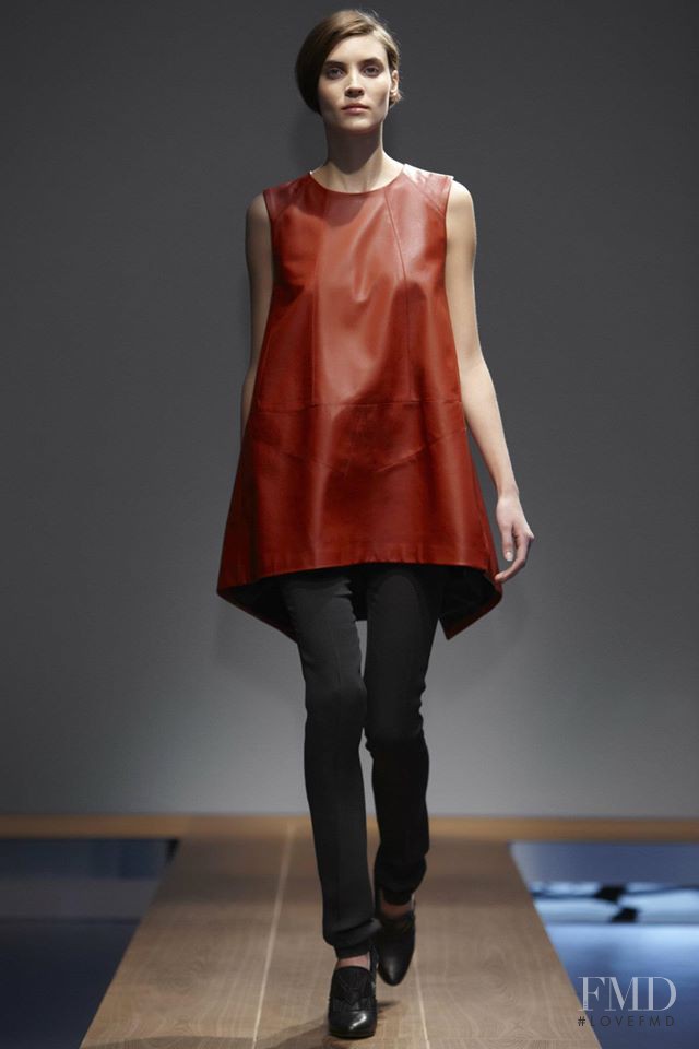 Vionnet fashion show for Autumn/Winter 2012