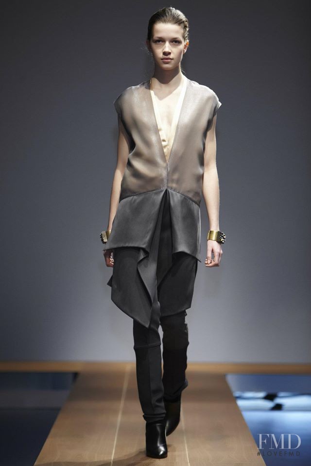 Vionnet fashion show for Autumn/Winter 2012