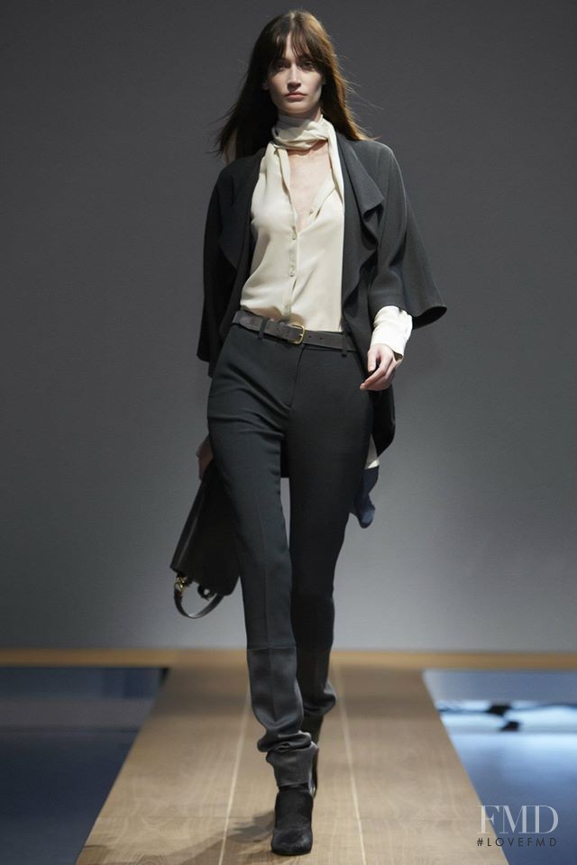 Vionnet fashion show for Autumn/Winter 2012