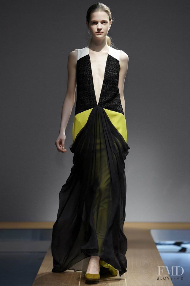 Vionnet fashion show for Autumn/Winter 2012