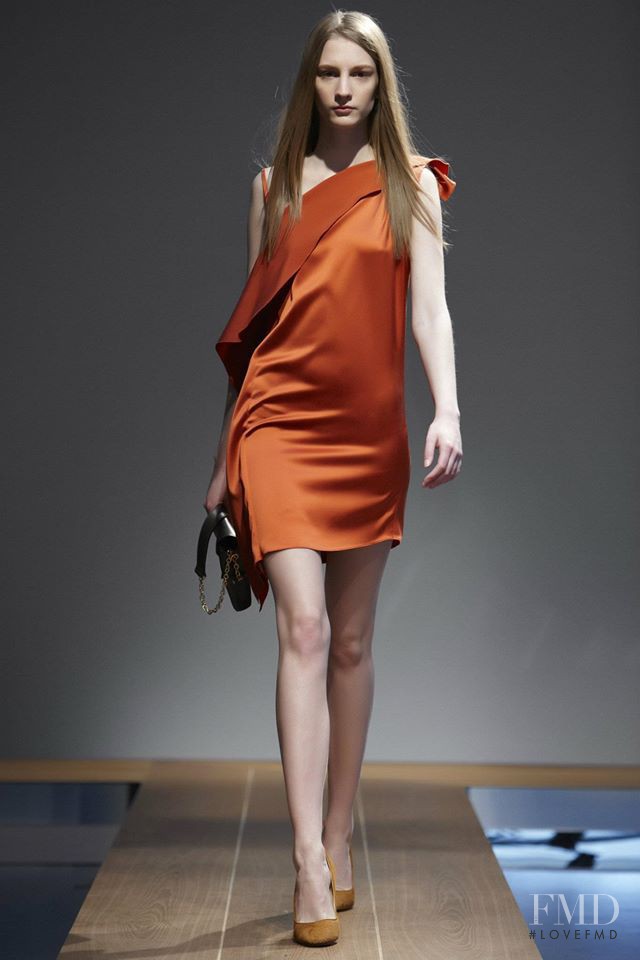 Vionnet fashion show for Autumn/Winter 2012