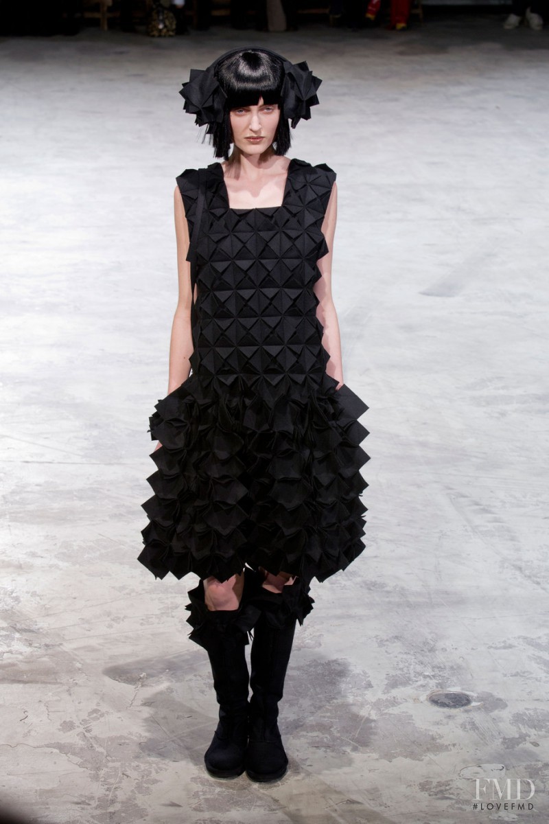 Yohji Yamamoto fashion show for Autumn/Winter 2013