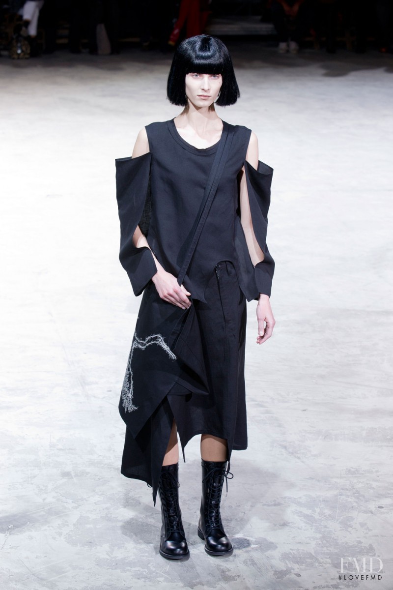 Yohji Yamamoto fashion show for Autumn/Winter 2013