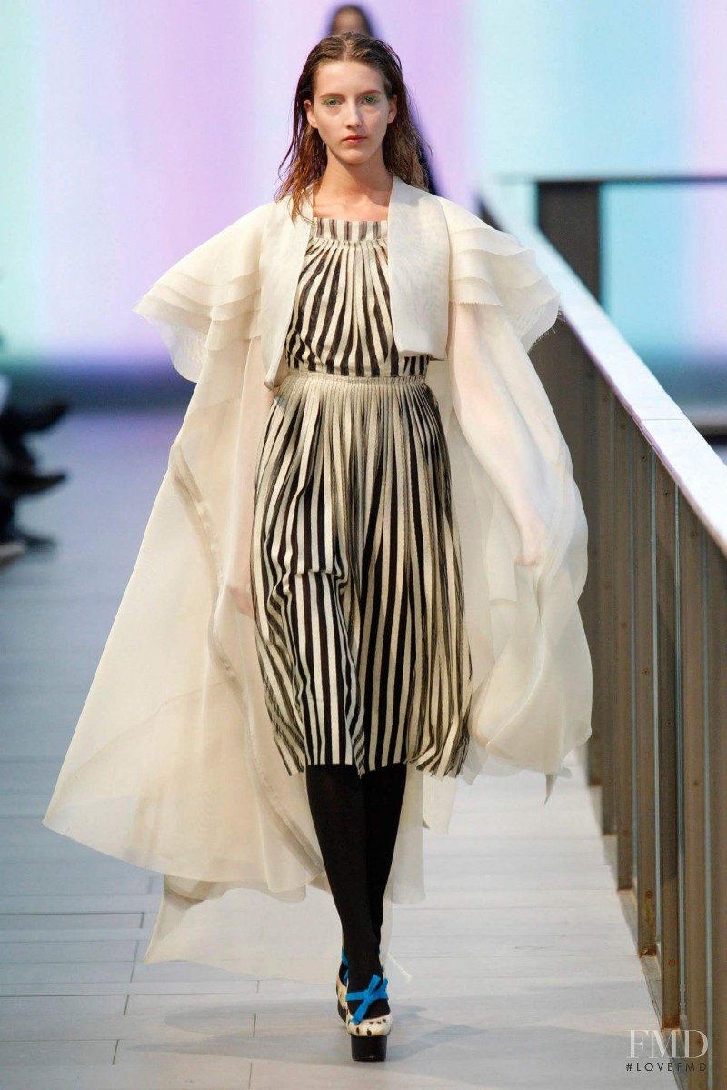 Iris Egbers featured in  the Isabel Toledo fashion show for Autumn/Winter 2014