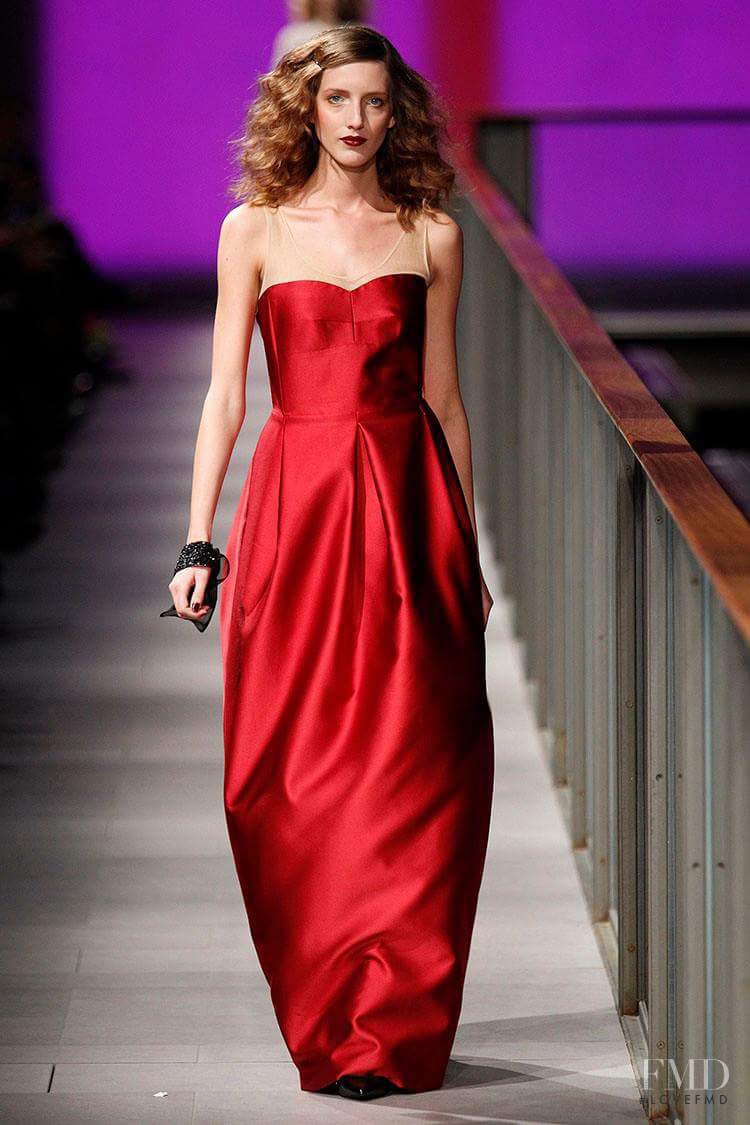 Iris Egbers featured in  the Justicia Ruano fashion show for Autumn/Winter 2014