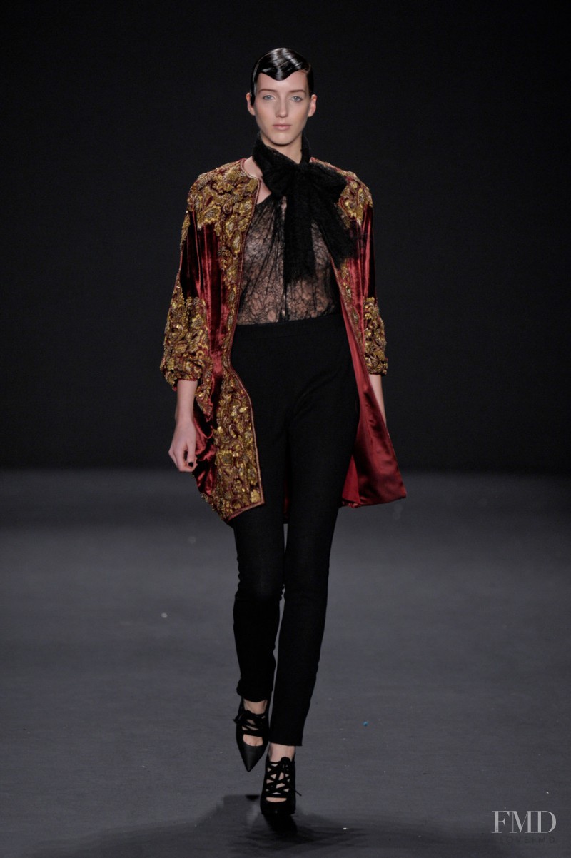 Iris Egbers featured in  the Naeem Khan fashion show for Autumn/Winter 2013