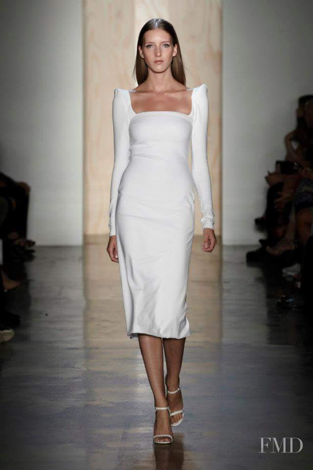 Iris Egbers featured in  the Cushnie Et Ochs fashion show for Spring/Summer 2013