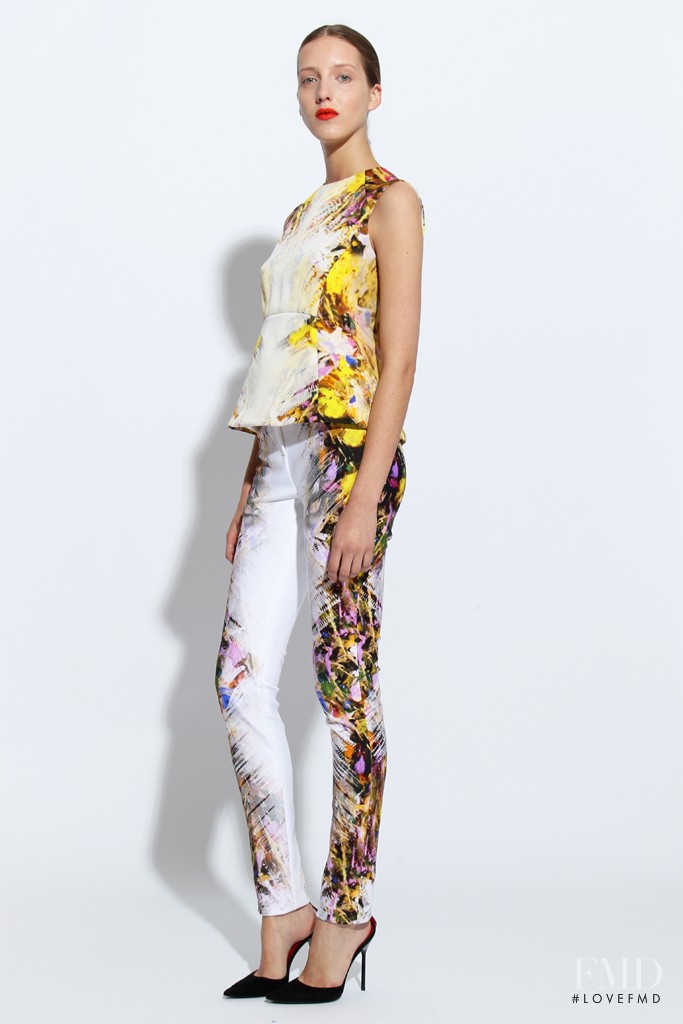 Iris Egbers featured in  the Monique Lhuillier fashion show for Resort 2013