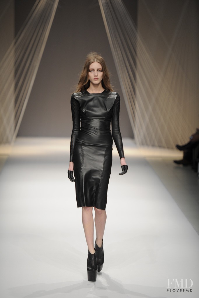 Iris Egbers featured in  the Arzu Kaprol fashion show for Autumn/Winter 2012