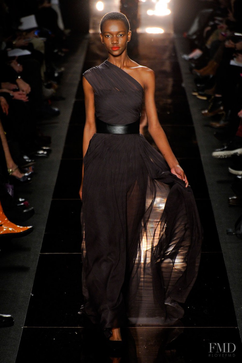 Monique Lhuillier fashion show for Autumn/Winter 2012