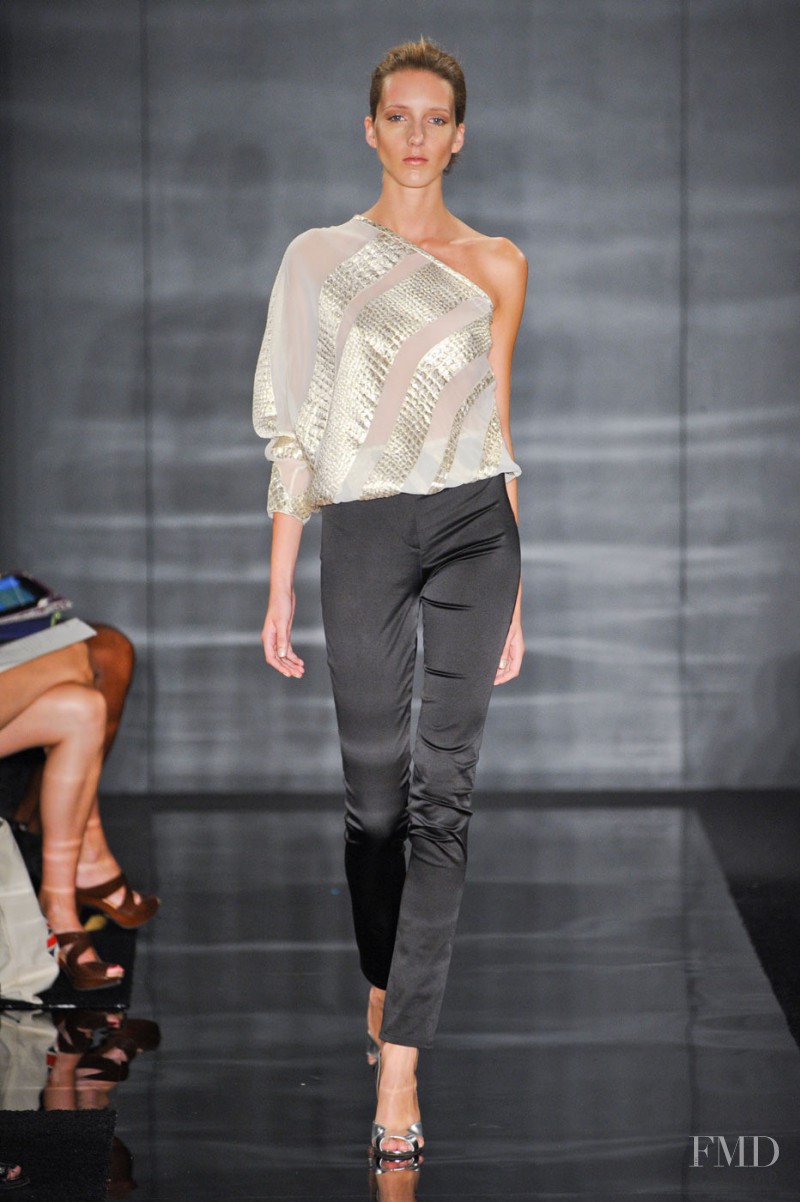 Iris Egbers featured in  the Reem Acra fashion show for Spring/Summer 2012
