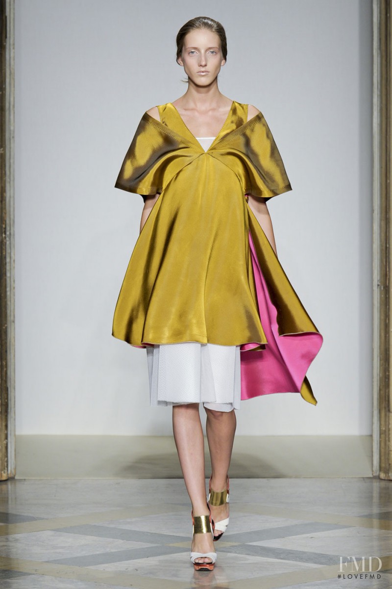 Iris Egbers featured in  the Albino fashion show for Spring/Summer 2012