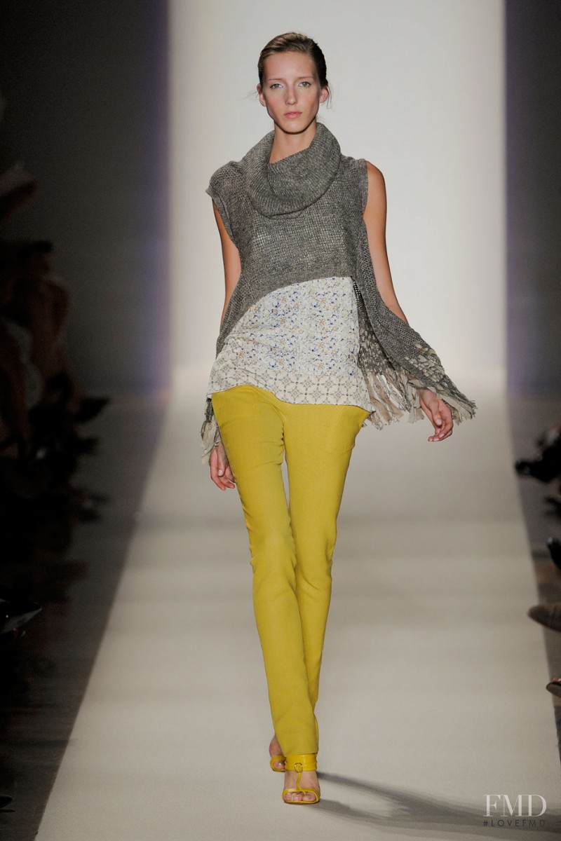 Iris Egbers featured in  the Vanessa Bruno fashion show for Spring/Summer 2012