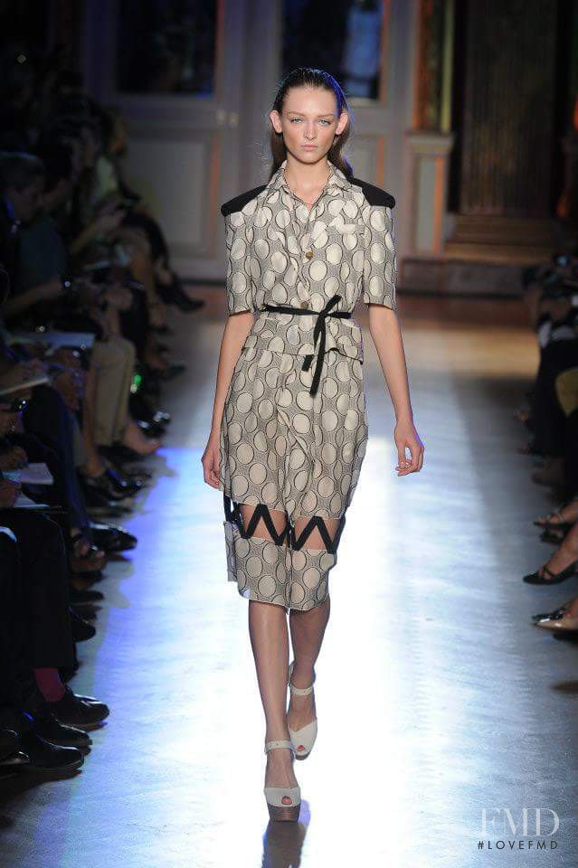 Roland Mouret fashion show for Spring/Summer 2012