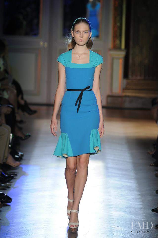 Roland Mouret fashion show for Spring/Summer 2012