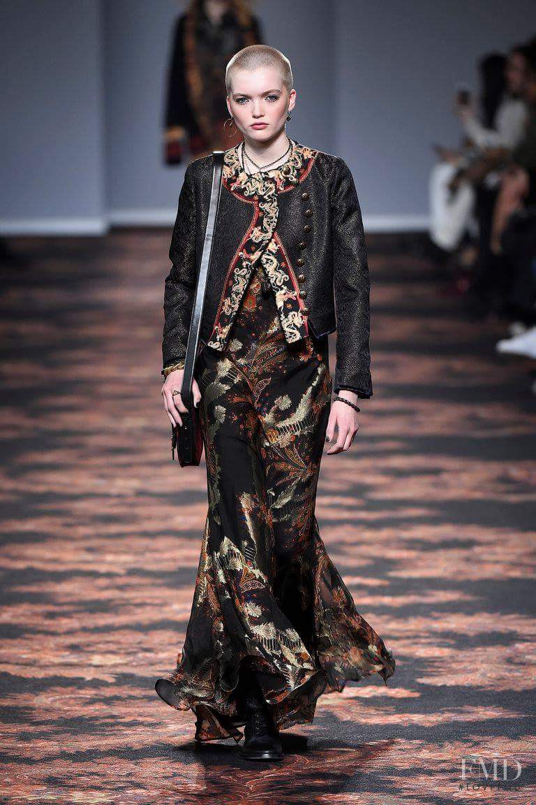 Ruth Bell featured in  the Etro fashion show for Autumn/Winter 2016