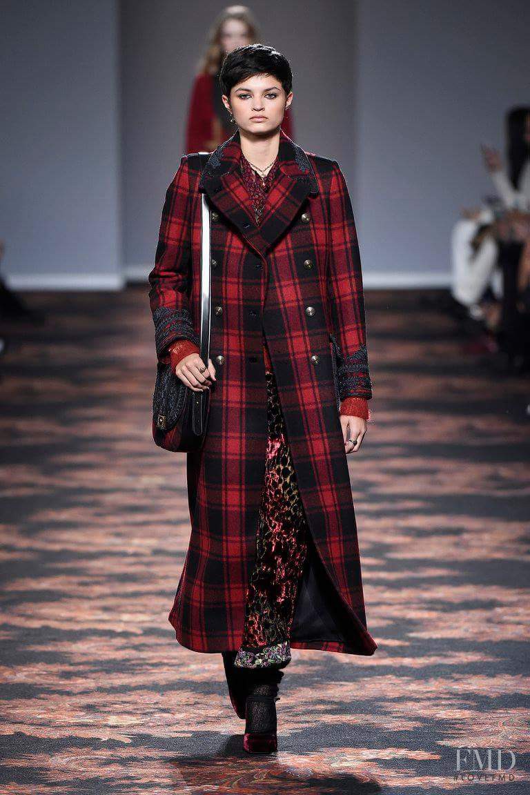 Isabella Emmack featured in  the Etro fashion show for Autumn/Winter 2016