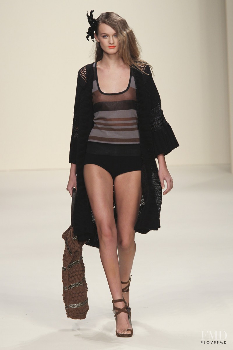 Les Copains fashion show for Spring/Summer 2011