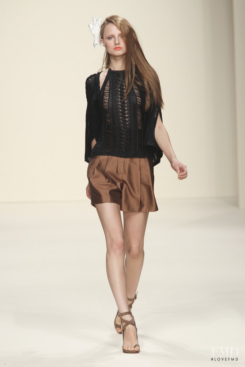 Les Copains fashion show for Spring/Summer 2011