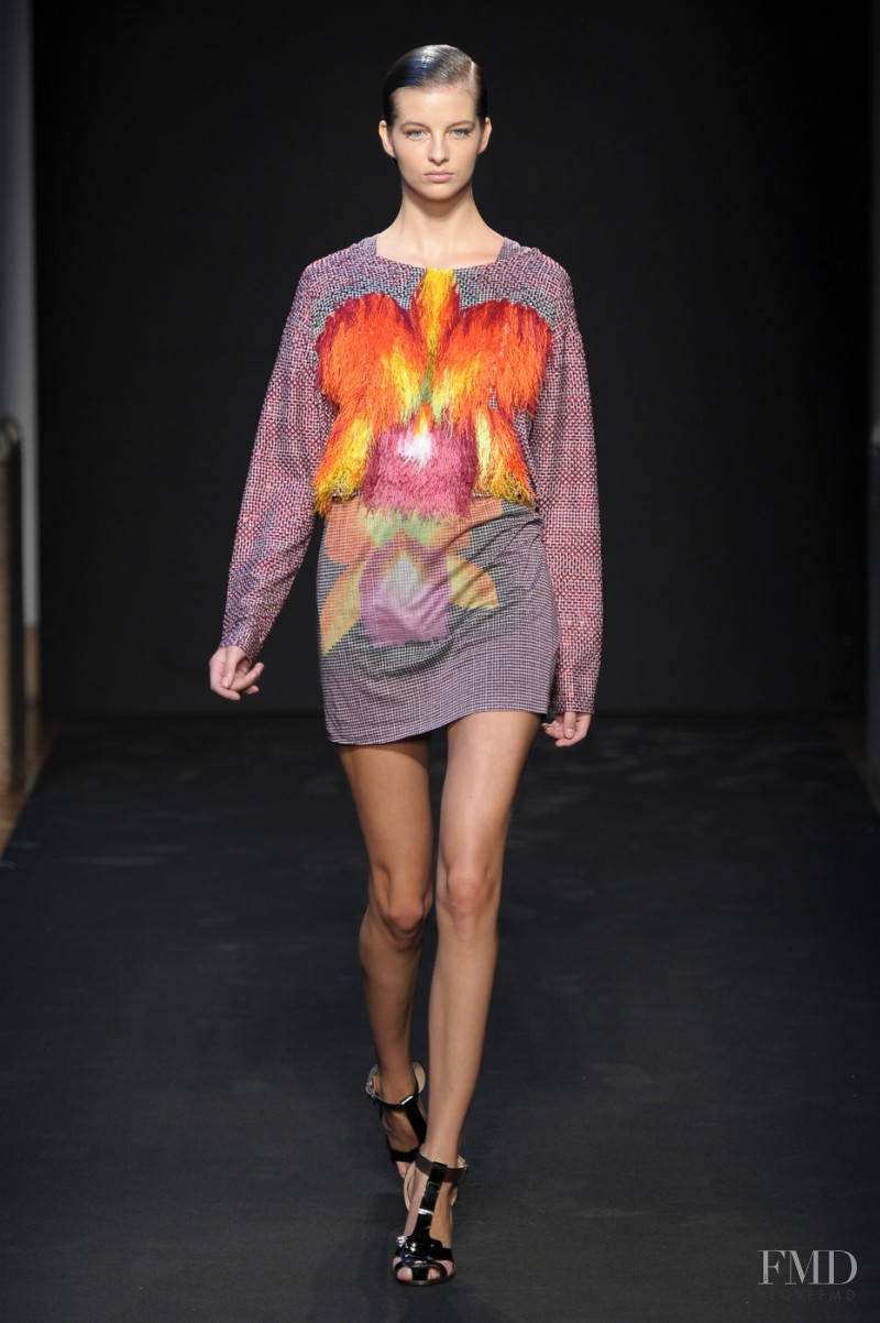 Marco de Vincenzo fashion show for Spring/Summer 2011