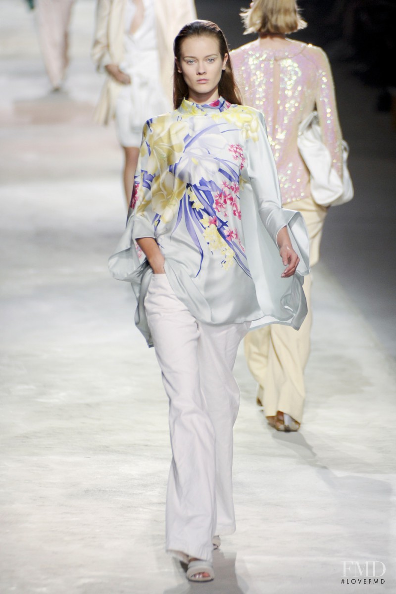 Dries van Noten fashion show for Spring/Summer 2011
