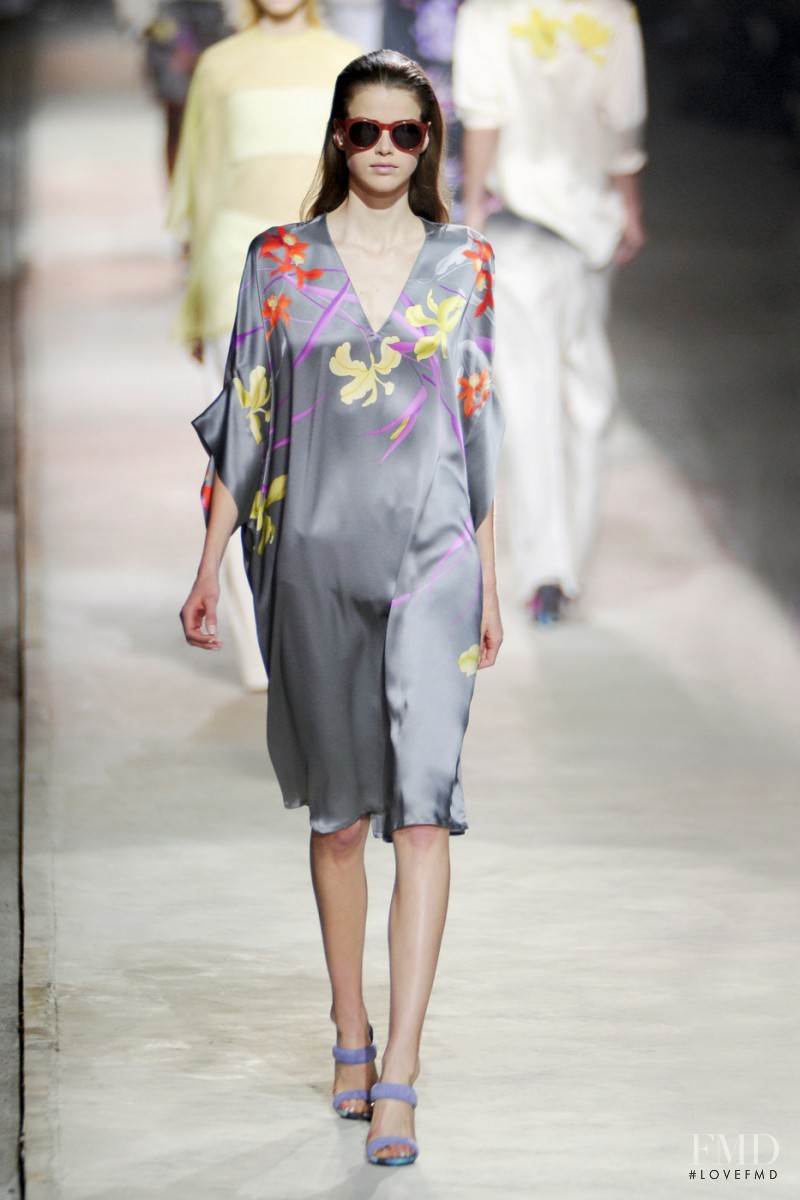 Dries van Noten fashion show for Spring/Summer 2011