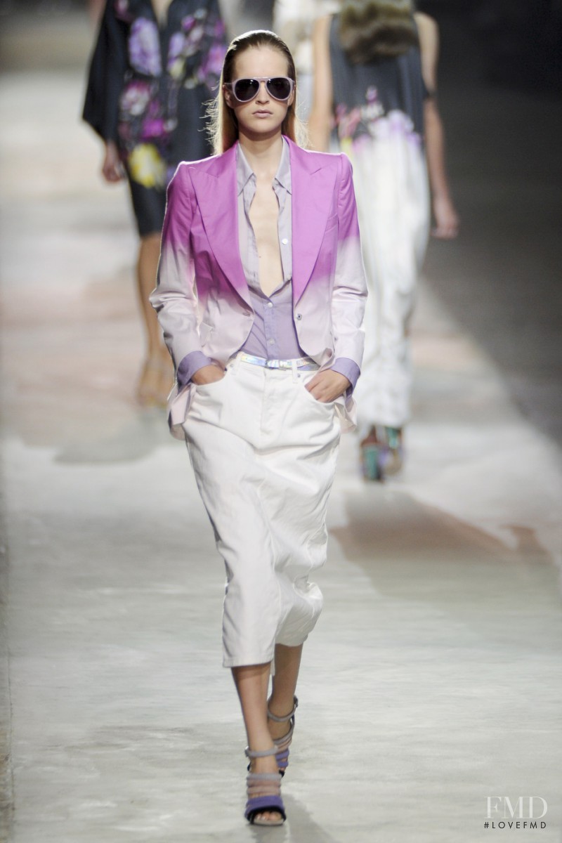 Dries van Noten fashion show for Spring/Summer 2011