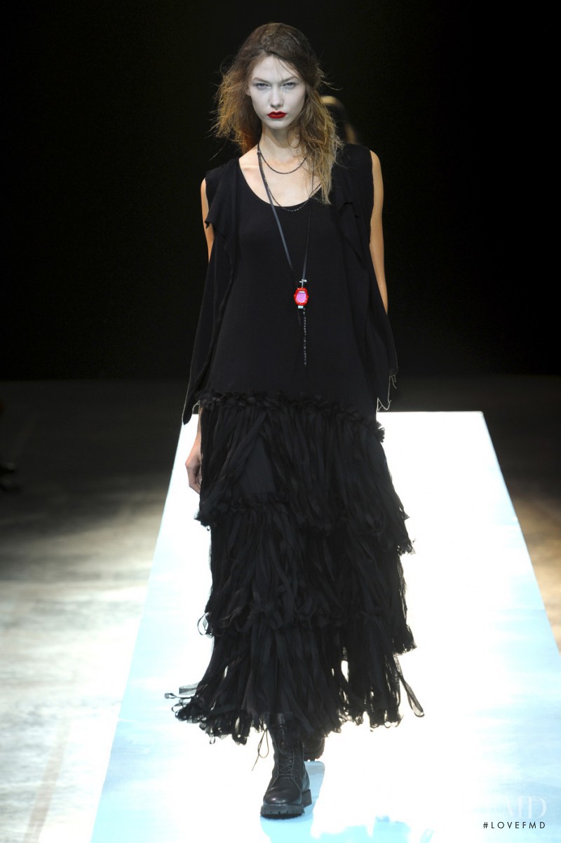 Karlie Kloss featured in  the Yohji Yamamoto fashion show for Spring/Summer 2011