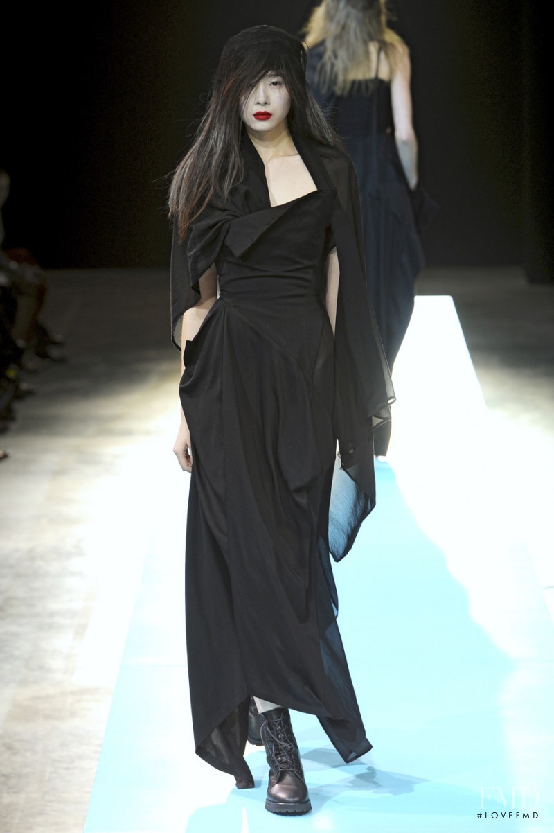 Yohji Yamamoto fashion show for Spring/Summer 2011