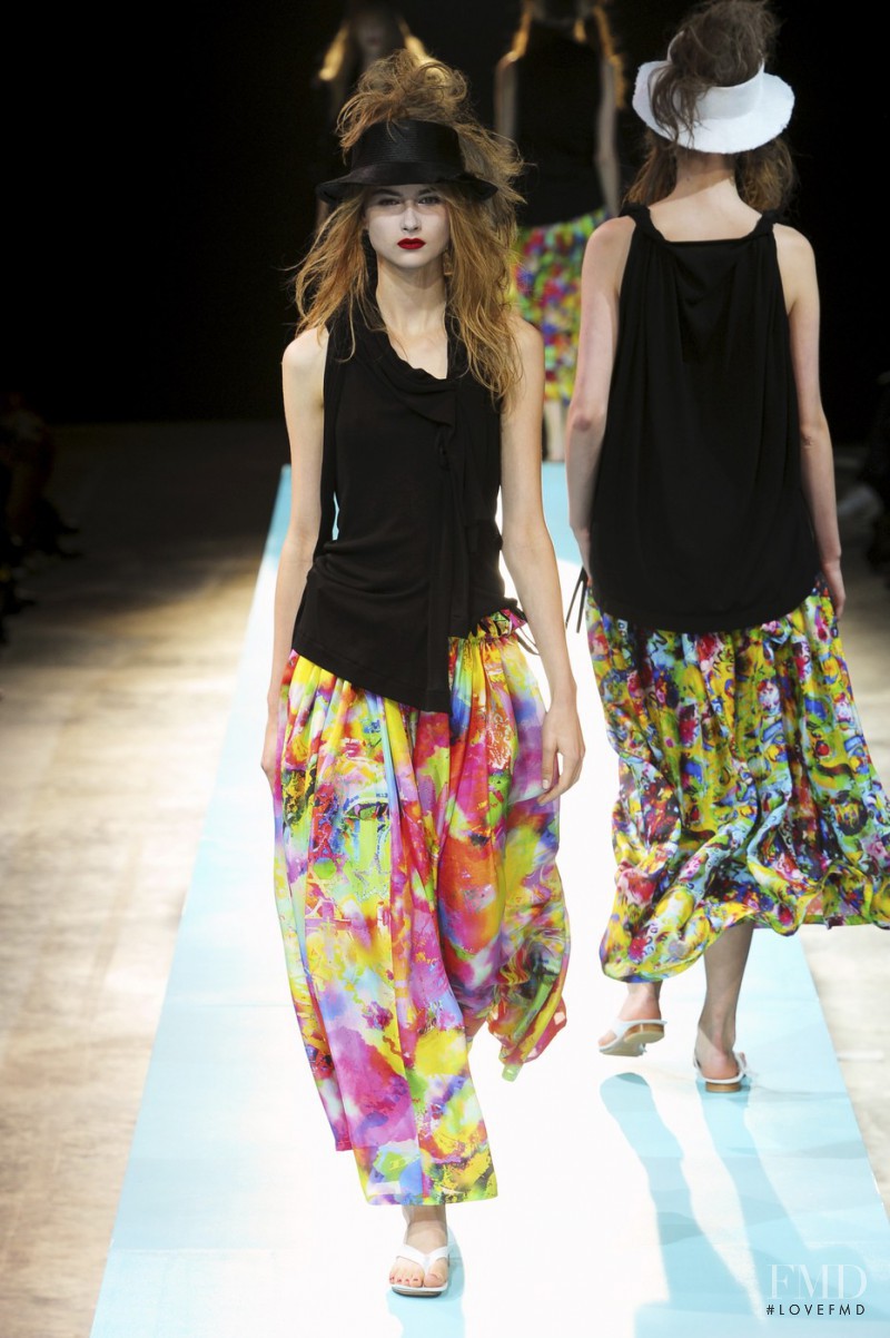 Yohji Yamamoto fashion show for Spring/Summer 2011