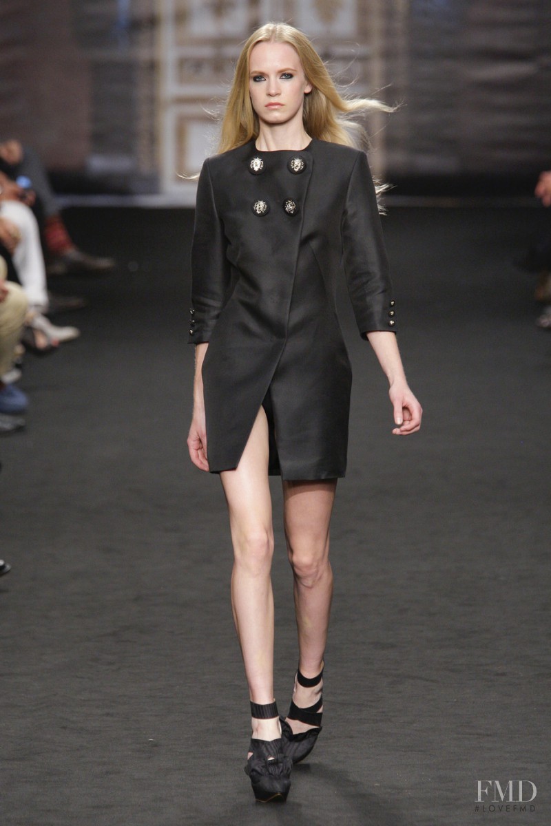 Francesco Scognamiglio fashion show for Spring/Summer 2011