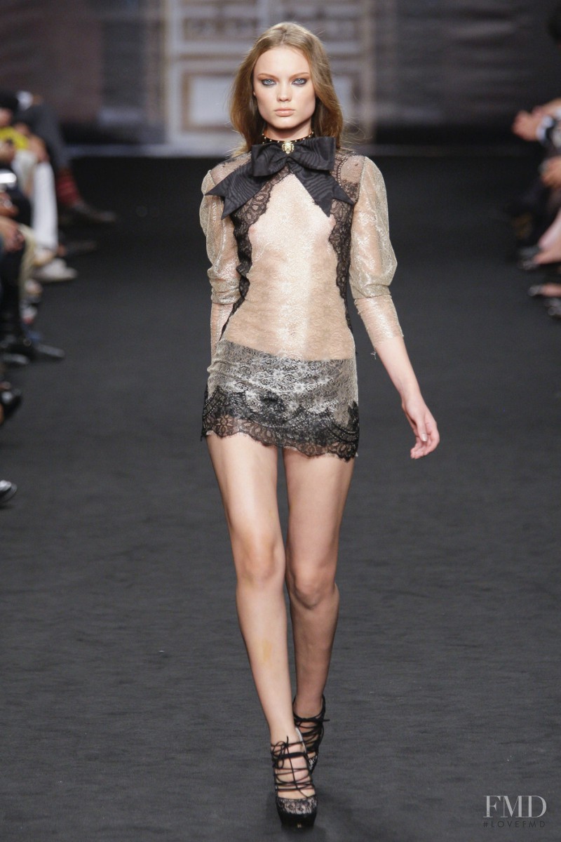 Francesco Scognamiglio fashion show for Spring/Summer 2011