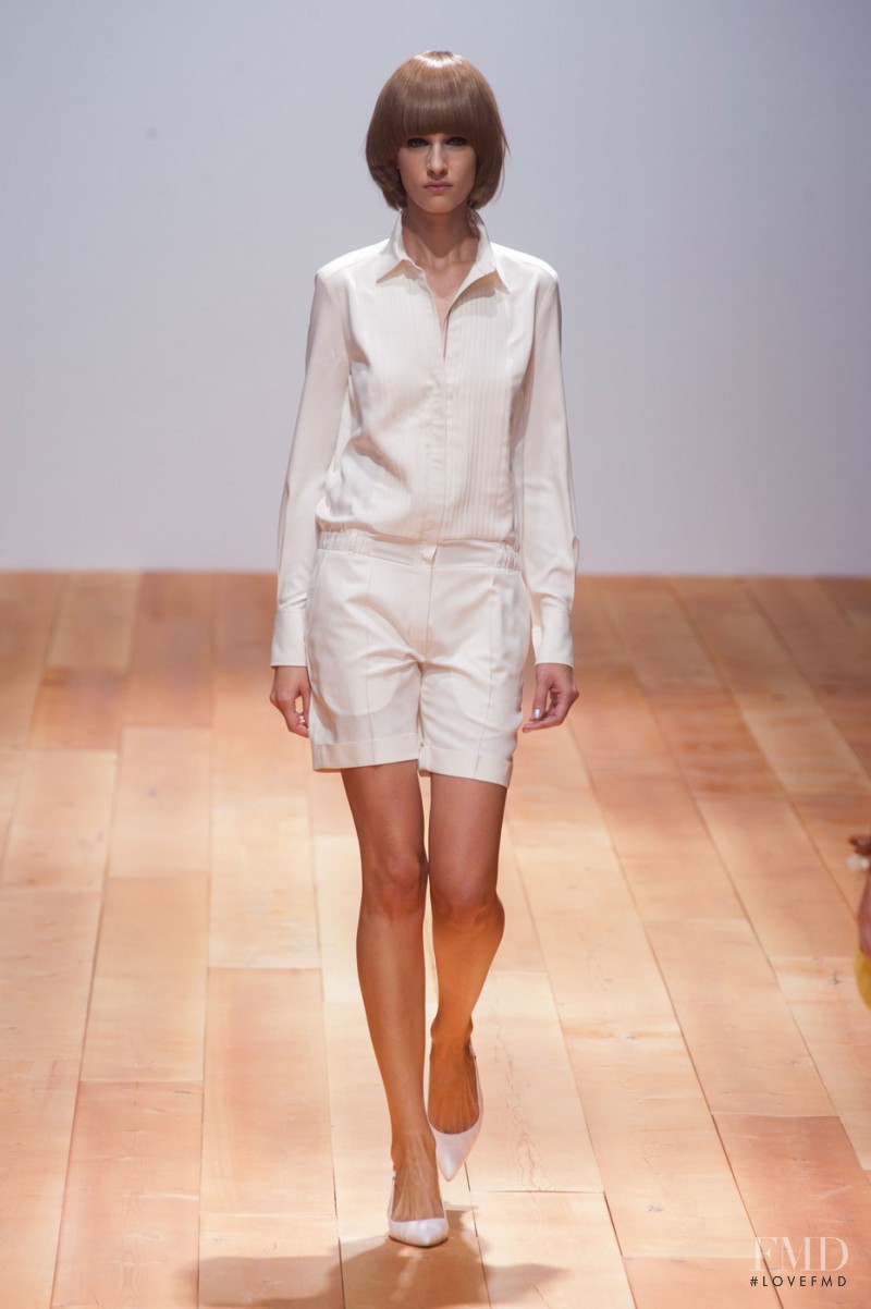 Veronique Branquinho fashion show for Spring/Summer 2014