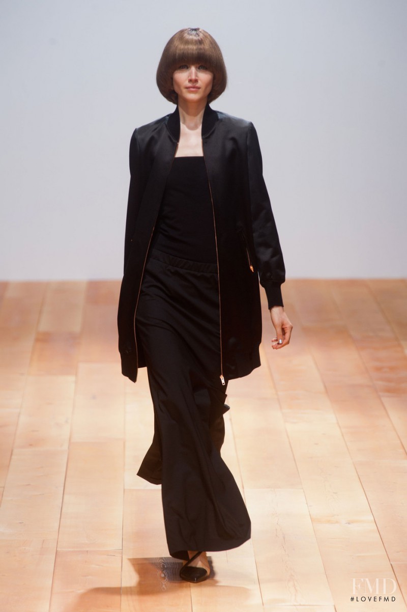 Veronique Branquinho fashion show for Spring/Summer 2014