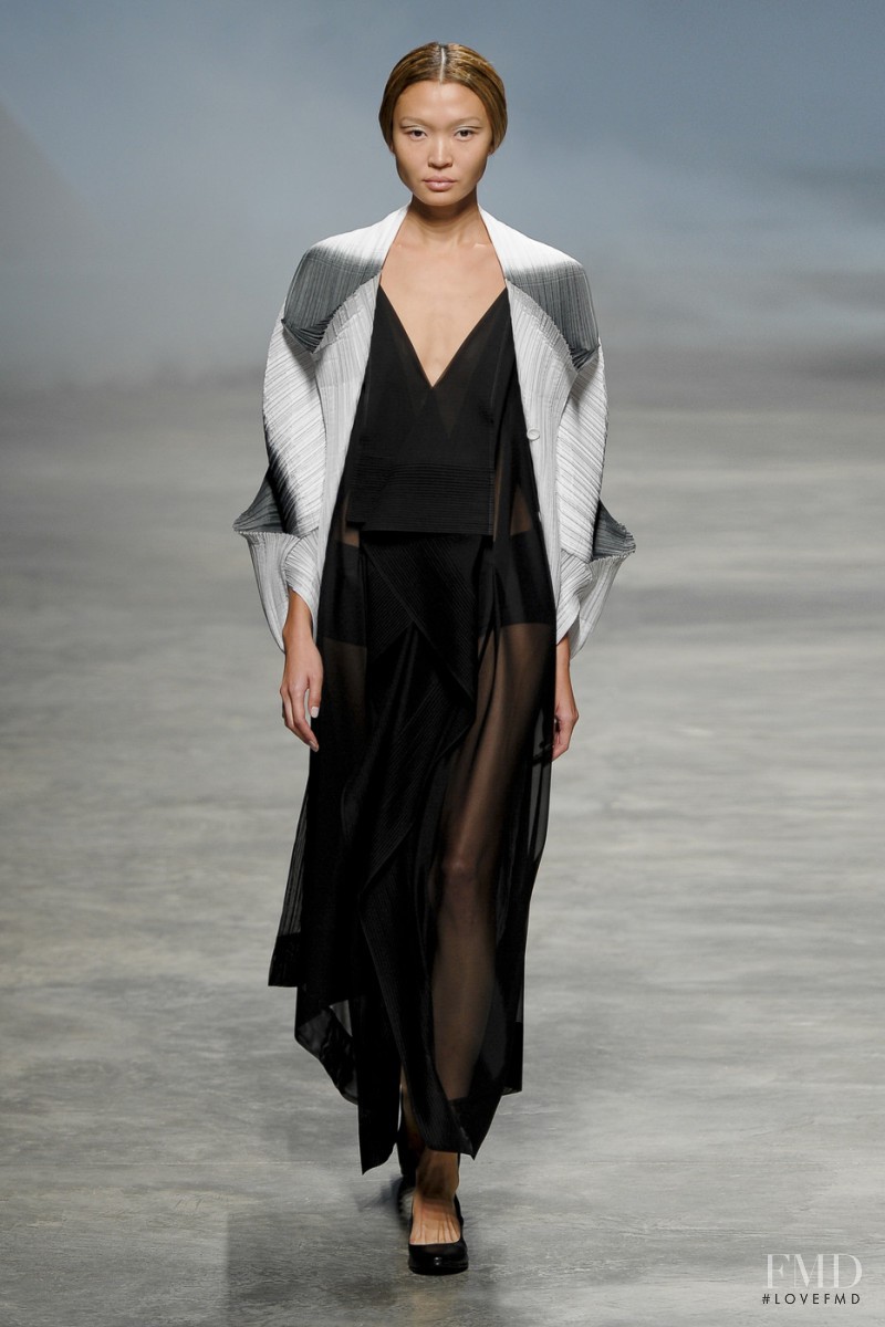 Issey Miyake fashion show for Spring/Summer 2011