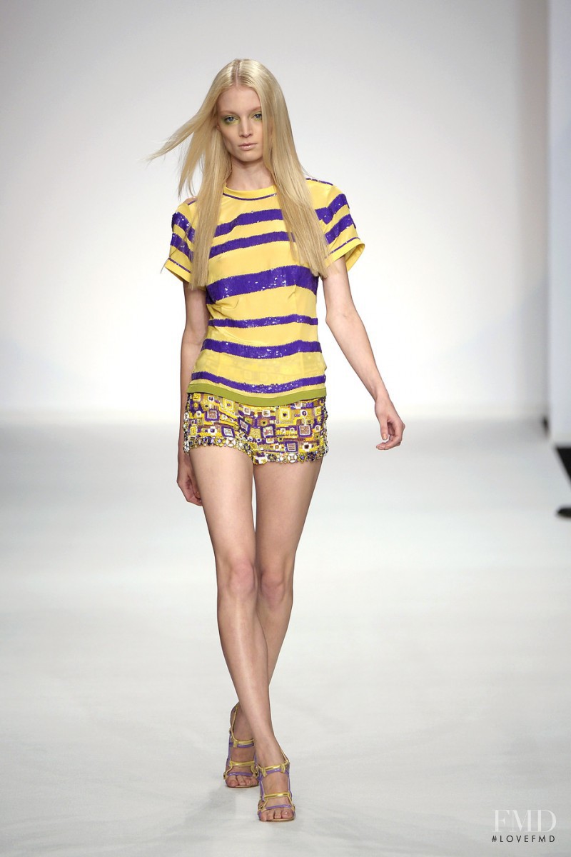 Aquilano.Rimondi fashion show for Spring/Summer 2011
