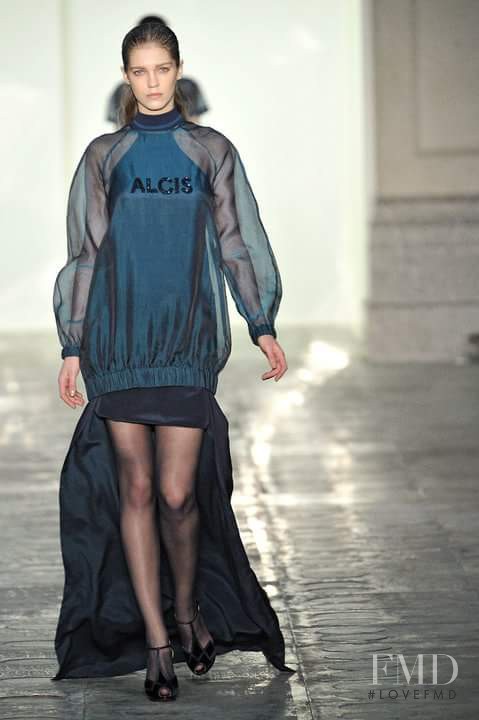 Richard Nicoll fashion show for Autumn/Winter 2011