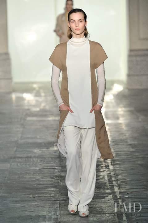 Richard Nicoll fashion show for Autumn/Winter 2011