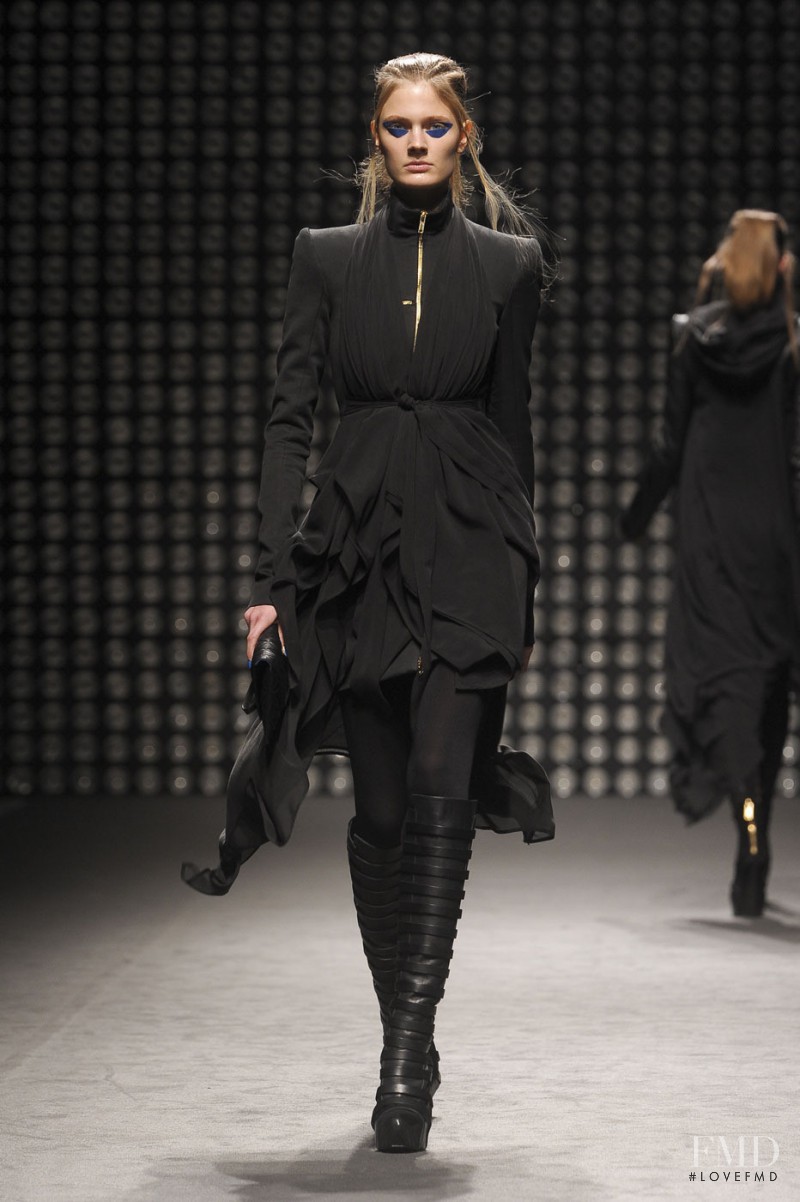 Gareth Pugh fashion show for Autumn/Winter 2011