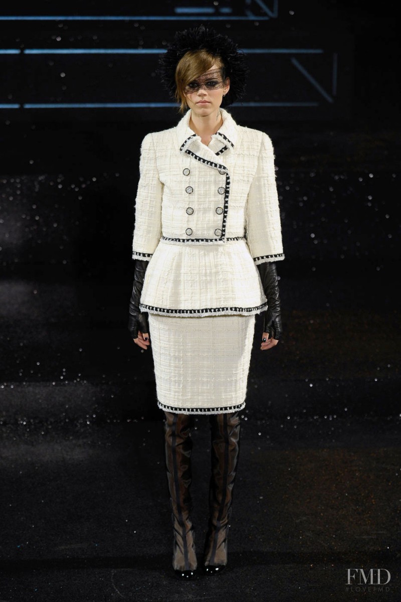 Chanel Haute Couture fashion show for Autumn/Winter 2011