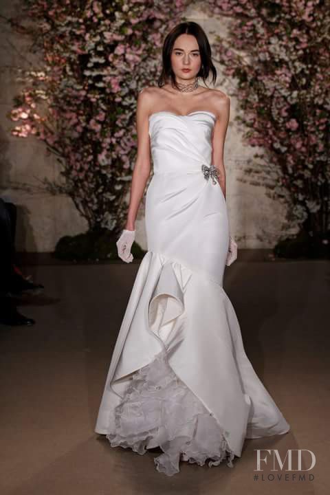 Oscar de la Renta Bridal fashion show for Spring/Summer 2012