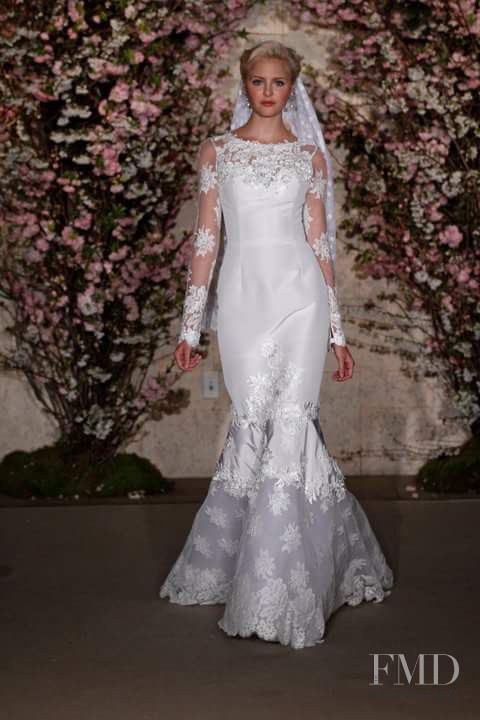 Oscar de la Renta Bridal fashion show for Spring/Summer 2012