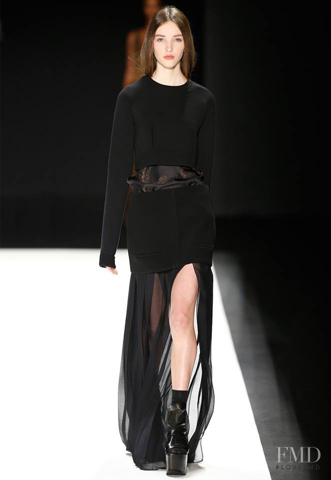 Vera Wang fashion show for Autumn/Winter 2016