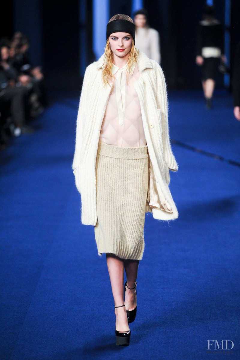 Elza Luijendijk Matiz featured in  the Sonia Rykiel fashion show for Autumn/Winter 2012