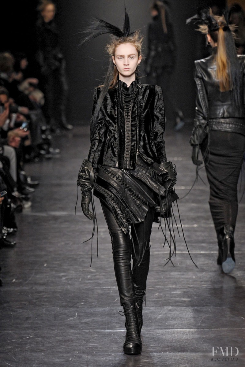 Ann Demeulemeester fashion show for Autumn/Winter 2011