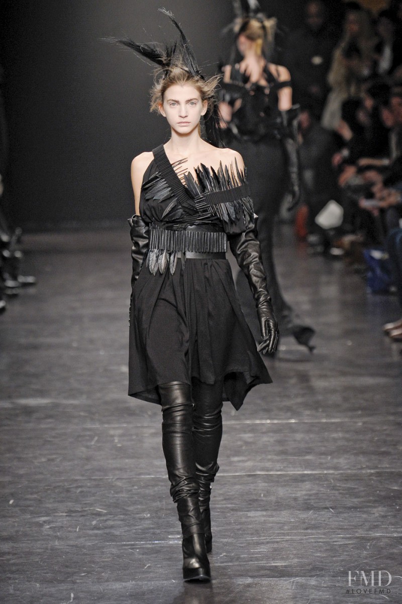 Caterina Ravaglia featured in  the Ann Demeulemeester fashion show for Autumn/Winter 2011