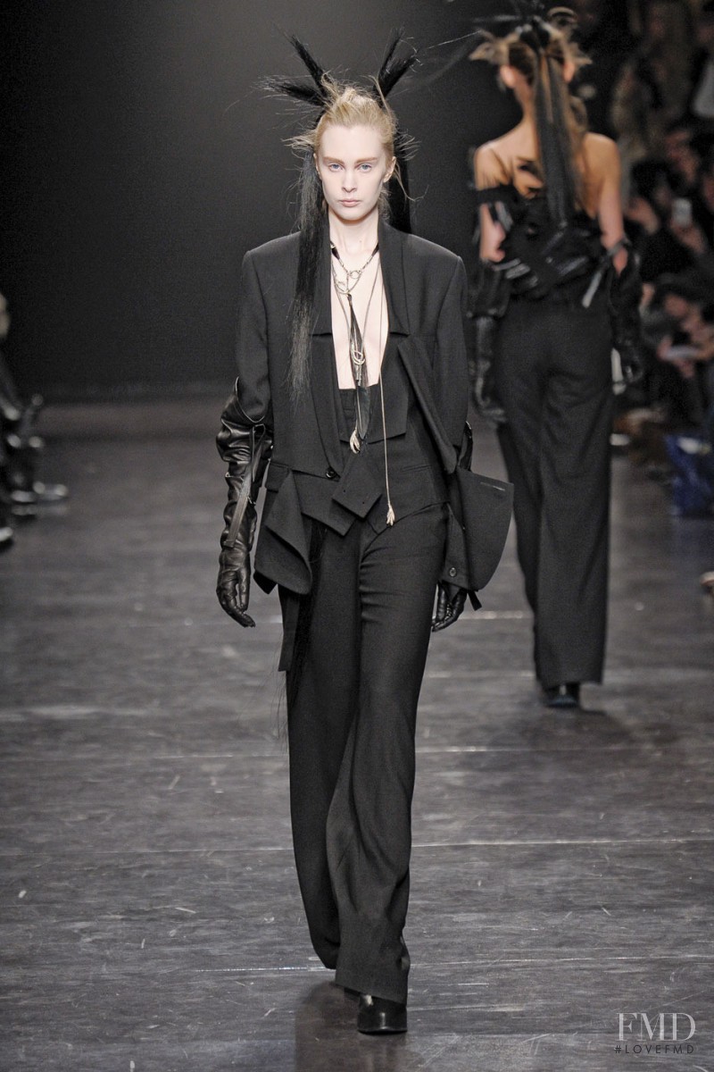 Ann Demeulemeester fashion show for Autumn/Winter 2011