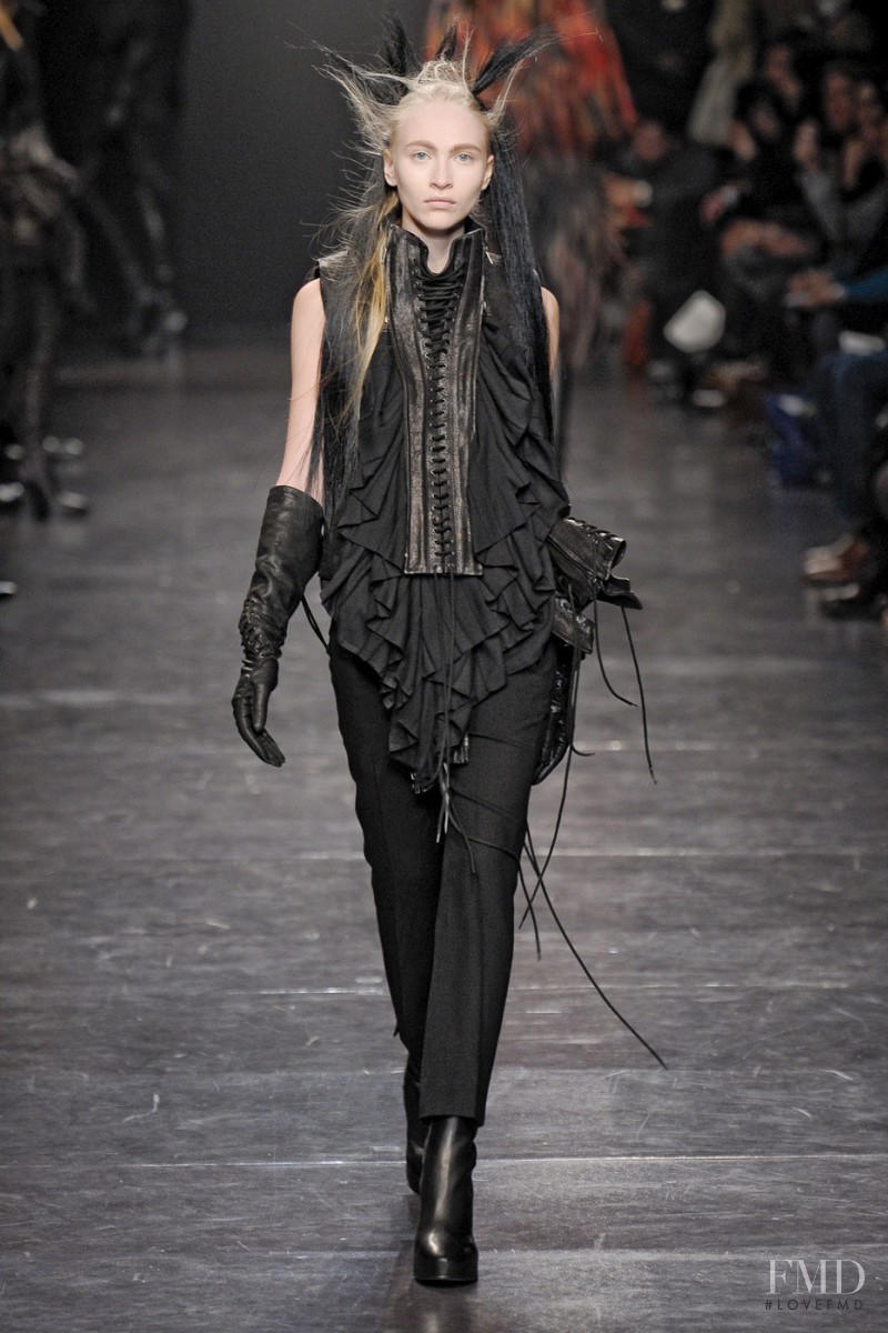 Ann Demeulemeester fashion show for Autumn/Winter 2011