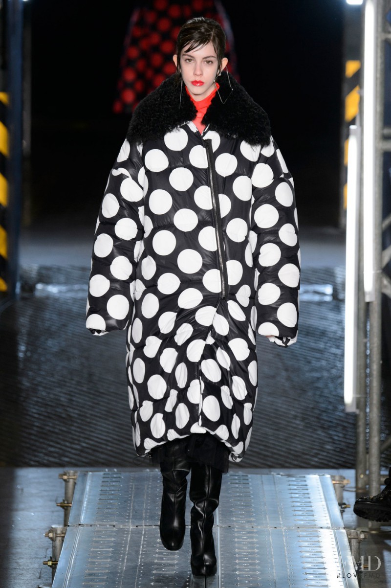 Mayka Merino featured in  the MSGM fashion show for Autumn/Winter 2016