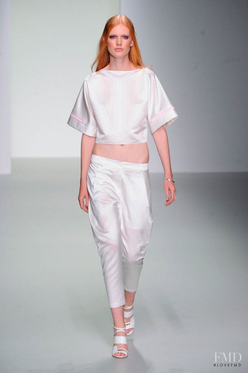 Jean Pierre Braganza fashion show for Spring/Summer 2014